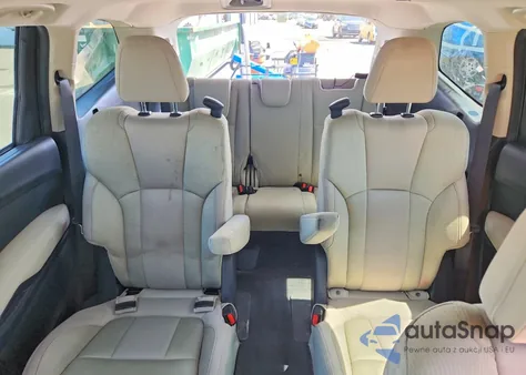 2019 Subaru Ascent Premium z USA, uszkodzony, nr VIN 4S4WMAFD3K3489019